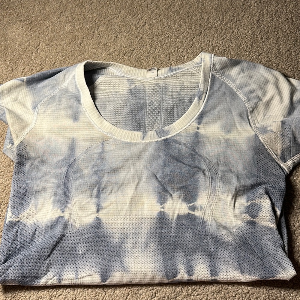 Lululemon Swiftly Tech